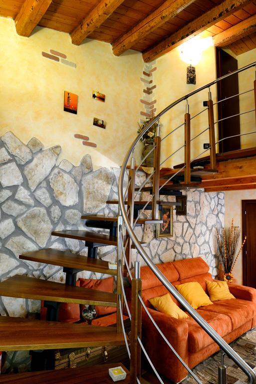 Alla Corte Dei Ventimiglia Montelepre Chambre photo