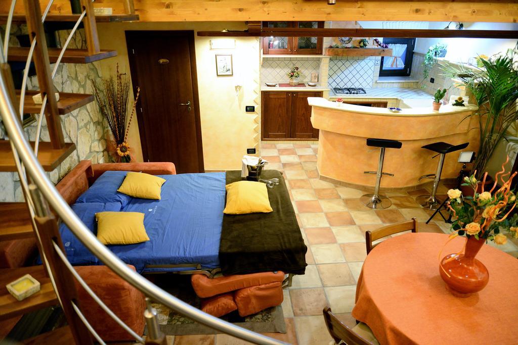 Alla Corte Dei Ventimiglia Montelepre Chambre photo