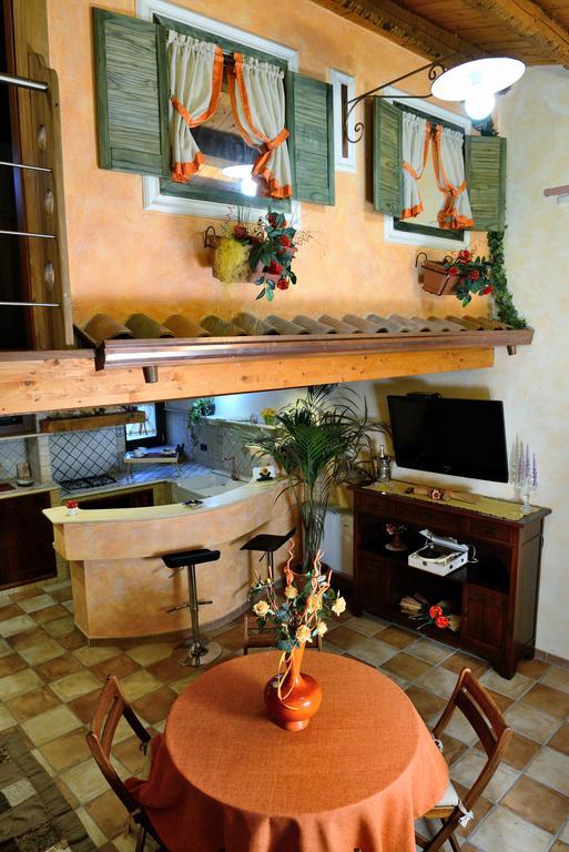 Alla Corte Dei Ventimiglia Montelepre Extérieur photo