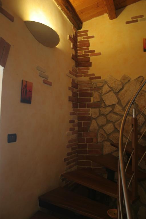 Alla Corte Dei Ventimiglia Montelepre Extérieur photo